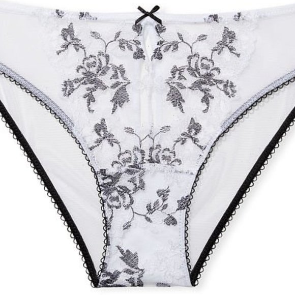 Keyhole in Back & Front VS Dream Angels Embroidered Lace Keyhole Cheekini Floral - Picture 6 of 8